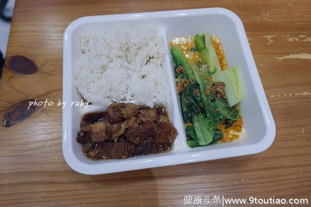 真材实料对症食疗的养生汤，食膳坤元堂