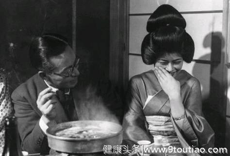 二战过后，面对美国的压迫！日本女性生活如何？说到底就是活该！