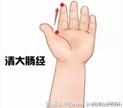 宝宝腹泻拉肚子怎么办?小儿推拿巧治宝宝腹泻，方法简便效果显著