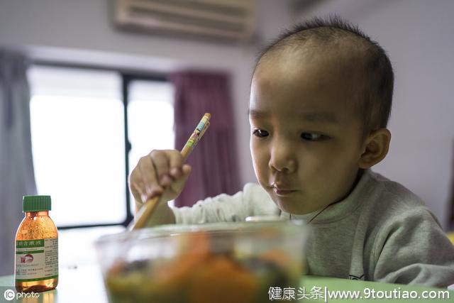 白血病发病率在升高！医生说，这4个原因要重视，这5个征兆要关注