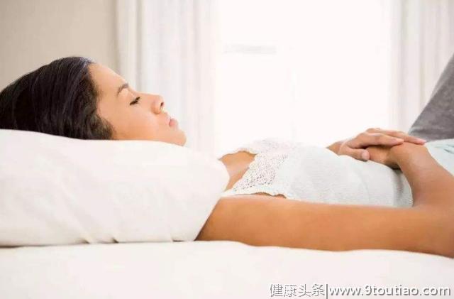 女性朋友，为避免子宫受损，这5个行为希望你不再沉迷