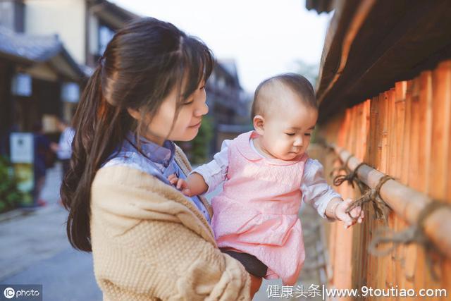 孩子自信还是自卑，这些举动藏不住，聪明的家长看一眼就知道