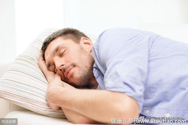 晚上睡觉时，体外出现三个特征，很遗憾，你的前列腺可能已经异常