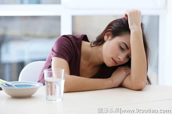 更年期是女性“人生大坎”！教你4招，更年期更舒坦