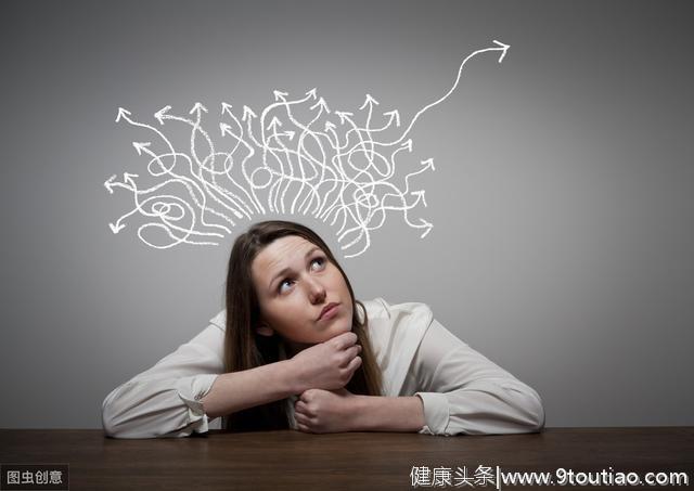 女人经期“泡脚保暖”好不好？很多人没有做对 难怪子宫变差