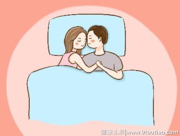 夫妻同房之后，女人这3件事别急着做，很“伤”子宫，别大意