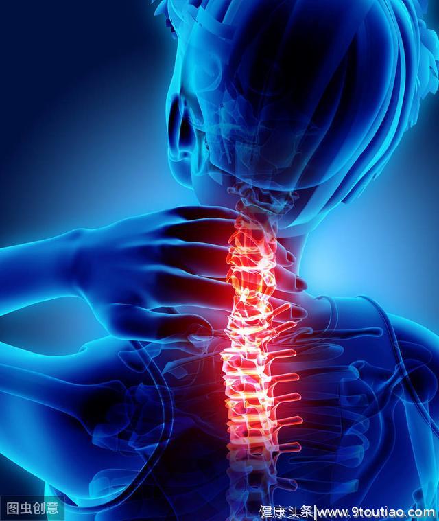 颈椎突出比腰椎突出更严重，得了颈肩盘突出该怎么办？
