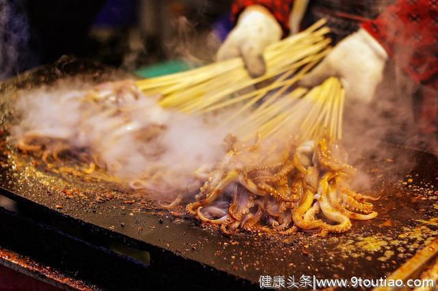 怀孕期间喜欢吃烧烤，容易感染弓形虫病，孕妈妈早了解早预防