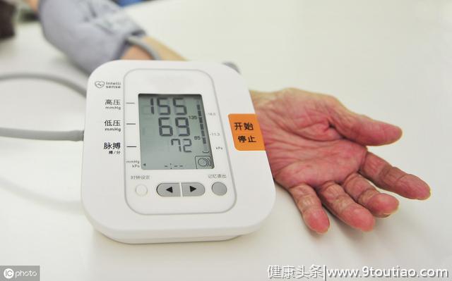 长期高血压控制不好，一定注意这5个脏器是不是受损了