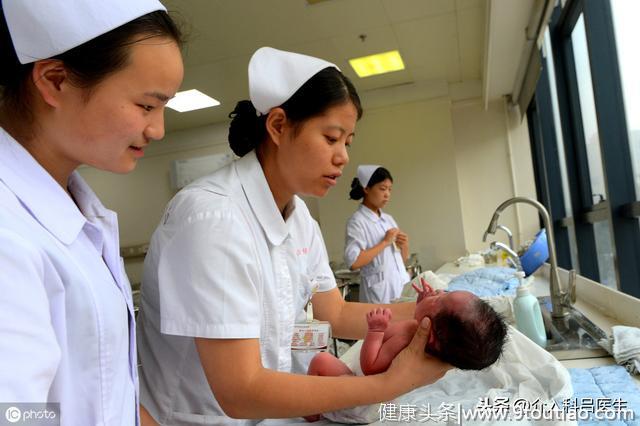 医生给你科普，育龄妇女患有子宫肌瘤，影不影响怀孕