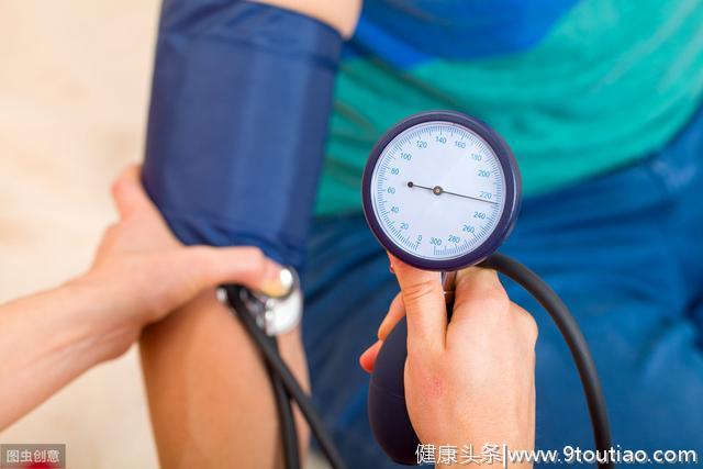高血压患者降压过程中需要注意什么？医生：记住这5点能平安无忧