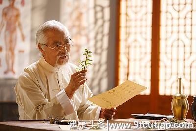 女生手脚冰凉不要忽视！中医指导这五大穴位可以帮你快速回暖