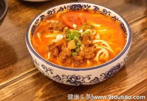 冬至饺子夏至面，夏至吃面真有好处吗？面食较少的南方都吃什么？