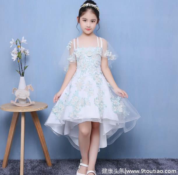 心理测试：假如你有女儿，给她穿哪一件公主裙？测你的天真程度