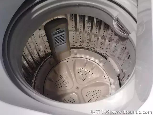 洗衣机一年不清洗，可能是过敏的根源