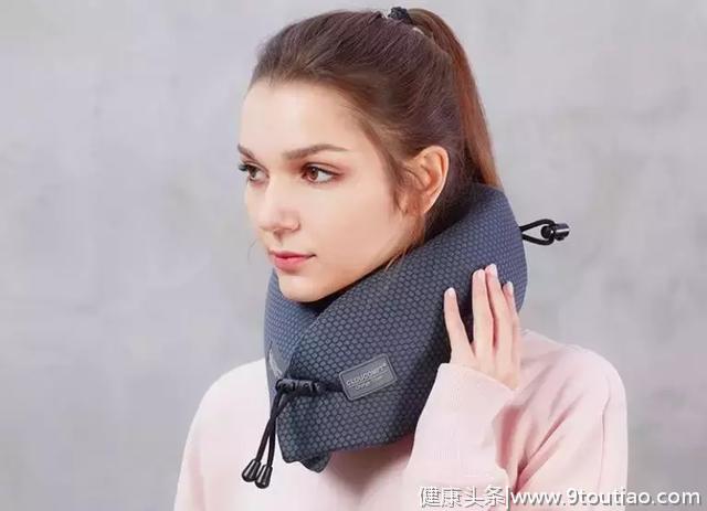 告别脖子酸痛的超便携颈枕，一百多元就能拯救你的颈椎