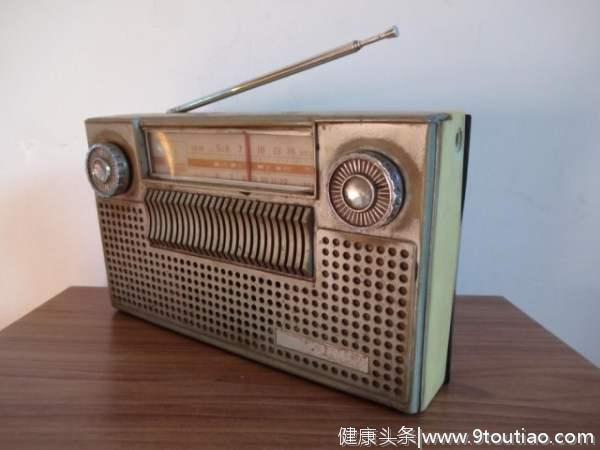 心理测试：那一台收音机最古老？测试你是不是一个脾气暴躁的人！