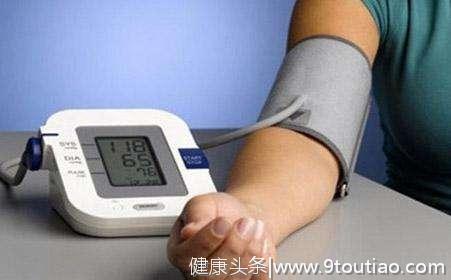 一位高血压者的困惑：血压控制在130/80，为啥还是查出了肾损害？