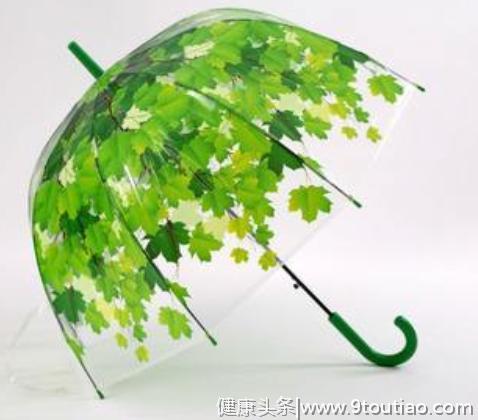 心理测试：三把雨伞，下雨了你选哪一把？测你最吸引异性的地方