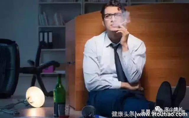 心理学家：内心邪恶的男生，都具有这四点特征，遇到赶紧绝交