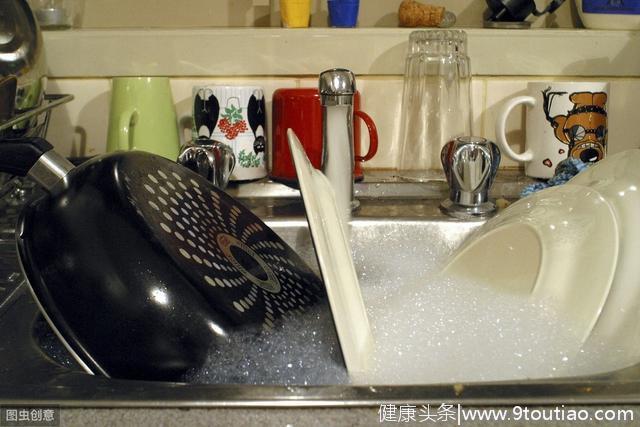 “4小时不洗碗等于吃毒”，你有洗碗拖延症吗？