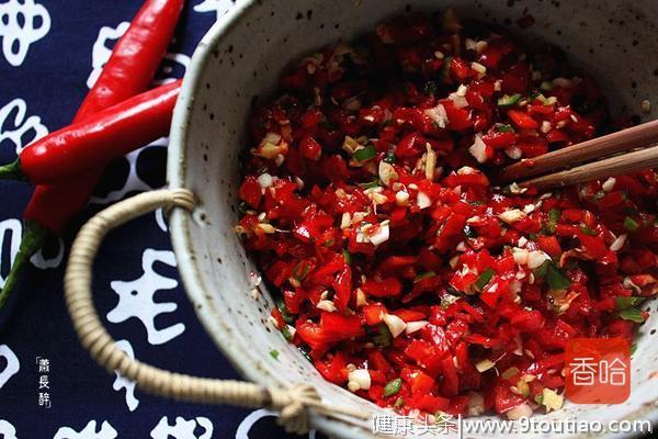 吃了30年辣椒，原来这才是最好吃的做法，揭开盘子那一刻看饿了