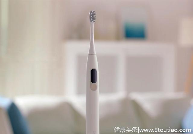 牙齿洁净看得见，Oclean X电动牙刷给我们最好的刷牙体验