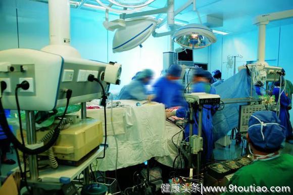 上海市胸科医院胸外学科单月手术量突破1700例