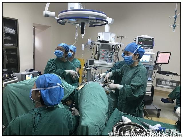 市人民医院妇产科完成首例腹腔镜下子宫疤痕妊娠切除术