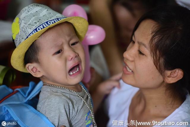 育儿心理学：父母破坏孩子的婚姻，其背后的逻辑，是“拒绝分离”