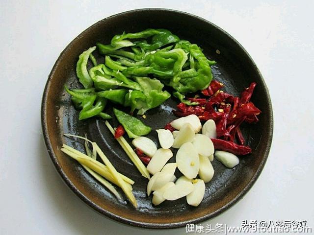 美极鲜河虾，出菜速度快，味道鲜！轻松几步搞定，懒人必备食谱