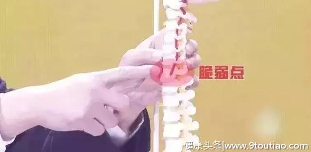 这些常见的颈椎锻炼，可能诱发脑梗！3个动作护好颈部“生命线”