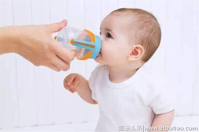 孩子几时戒奶嘴？最好不地超过这个时间，否则会影响宝宝牙齿健康
