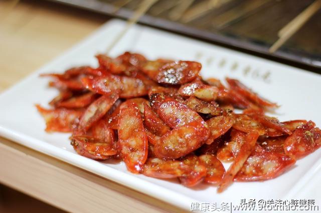 光少吃盐就能控制好血压吗？医生：高血压这6种食物也必须少沾