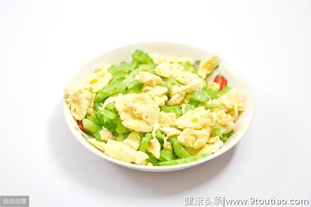 辟谣！发烧感冒不能吃鸡、鸡蛋和牛奶之类的高蛋白食物？真相来了