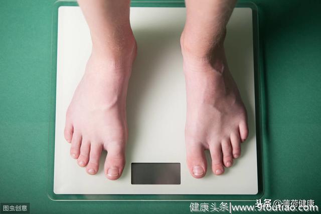 靠这4个小方法，暴食女孩3个月减重17斤，变身专业养生少女