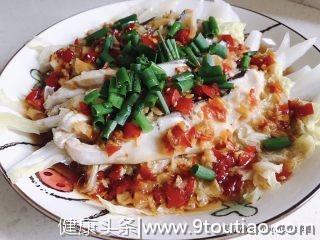 夏日菜谱，蒜蓉粉丝蒸鱼片，做法简单，营养美味，适合夏天的蒸菜