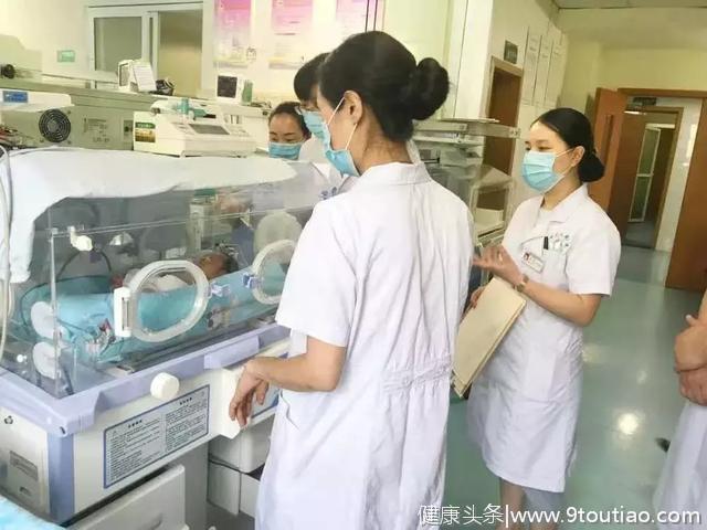 重医大附属儿童医院专家到县人民医院推广新生儿常见疾病规范化诊治技术