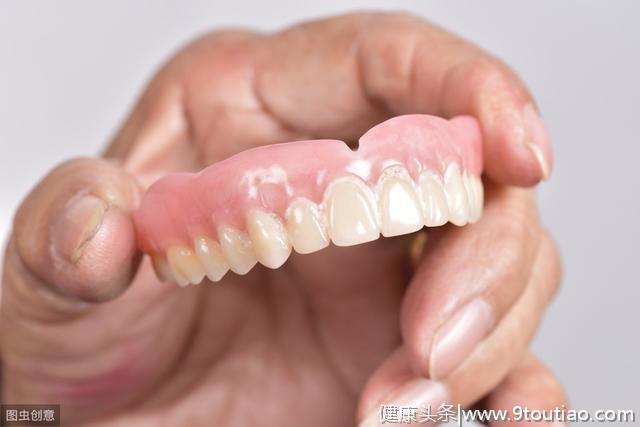 长戴劣质牙的隐患究竟有多大？