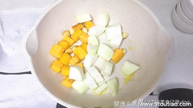 小肚子大，那是你没有找对好食谱，这样吃，减脂才有效