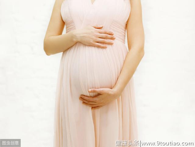 范冰冰被爆产子，张佳宁方否认怀孕？女性怀孕到底有什么表现？