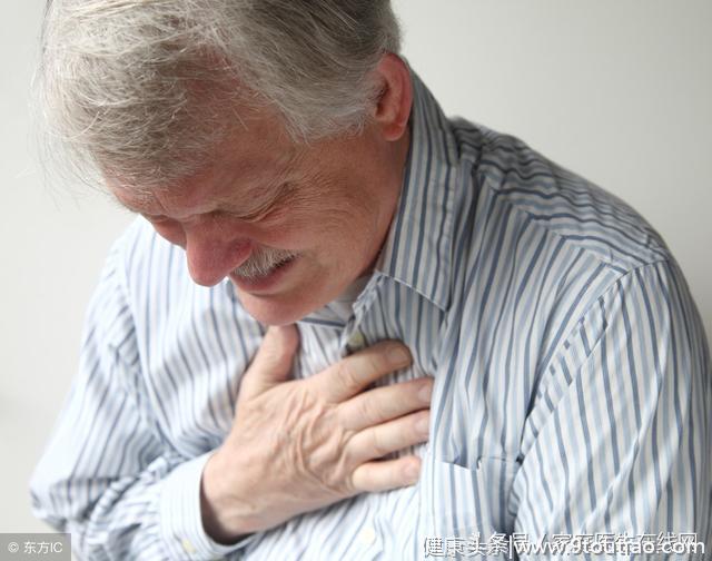 老人心口痛，很可能得了冠心病，这3种治疗方法可以尝试