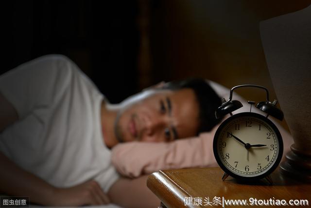 总是凌晨三点就失眠，到底为什么？提醒：这4种病你可曾反思过？