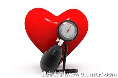 为何血压又偏高了？高血压总是反反复复，或与两个因素有关