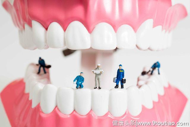 牙齿健康能看出身体好坏？医生：牙齿出现5个异常，暗示疾病来袭