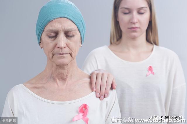乳腺癌早期会有3个信号，早点“抓住”，或能让你躲过一劫