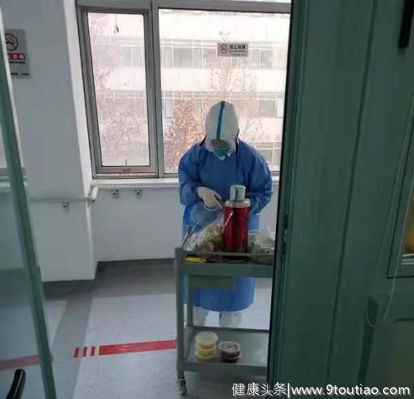 武汉新型肺炎 | 地坛医院战疫日记：患者镜头下的隔离病房护士