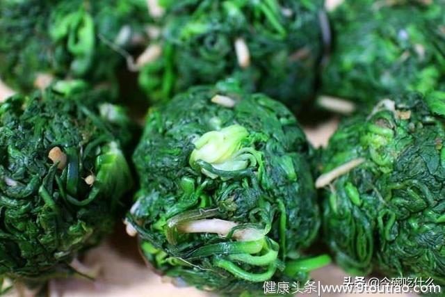 荠菜怎么吃？5个经典小食谱，让你享尽春滋味