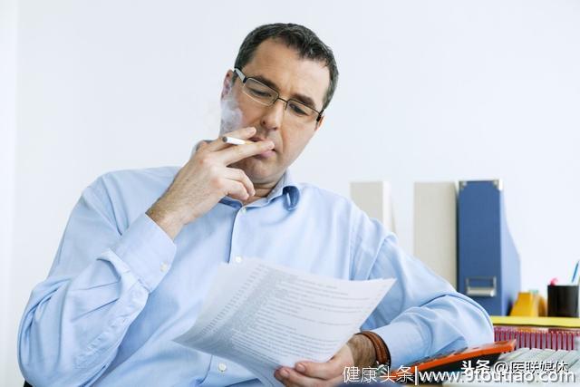 常吸烟的人，若发现身上有3处凸起，肺癌可能近在咫尺