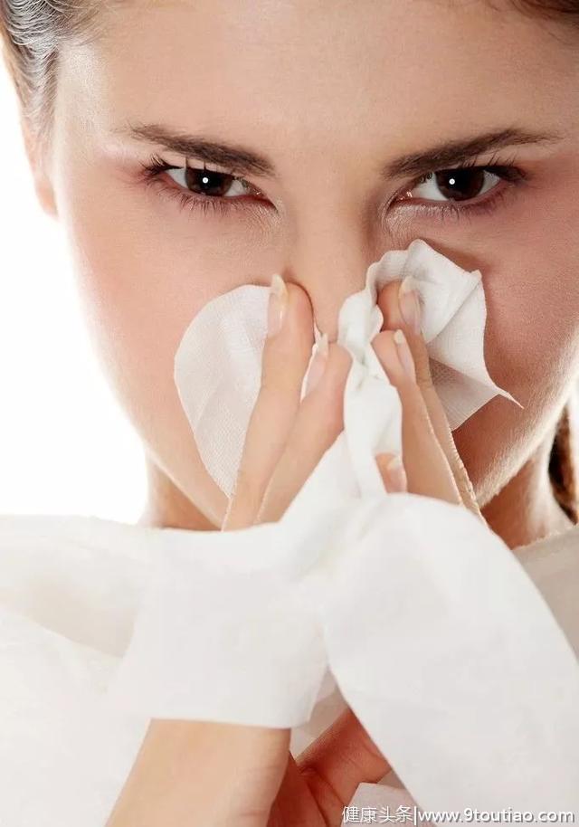 流感流行季，怎样分清普通感冒、流行感冒、新冠病毒感染肺炎呢？